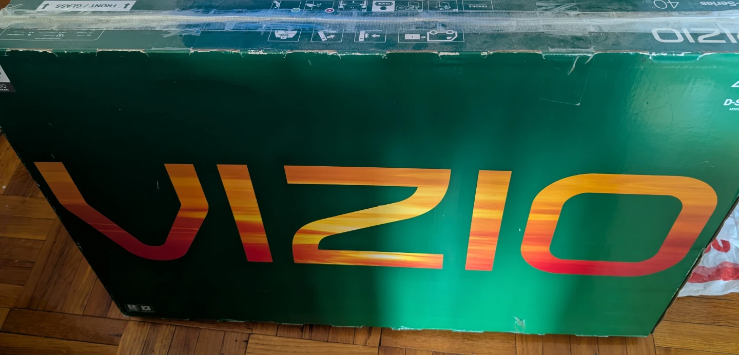 VIZIO D-Series 40" Smart TV - photo 2