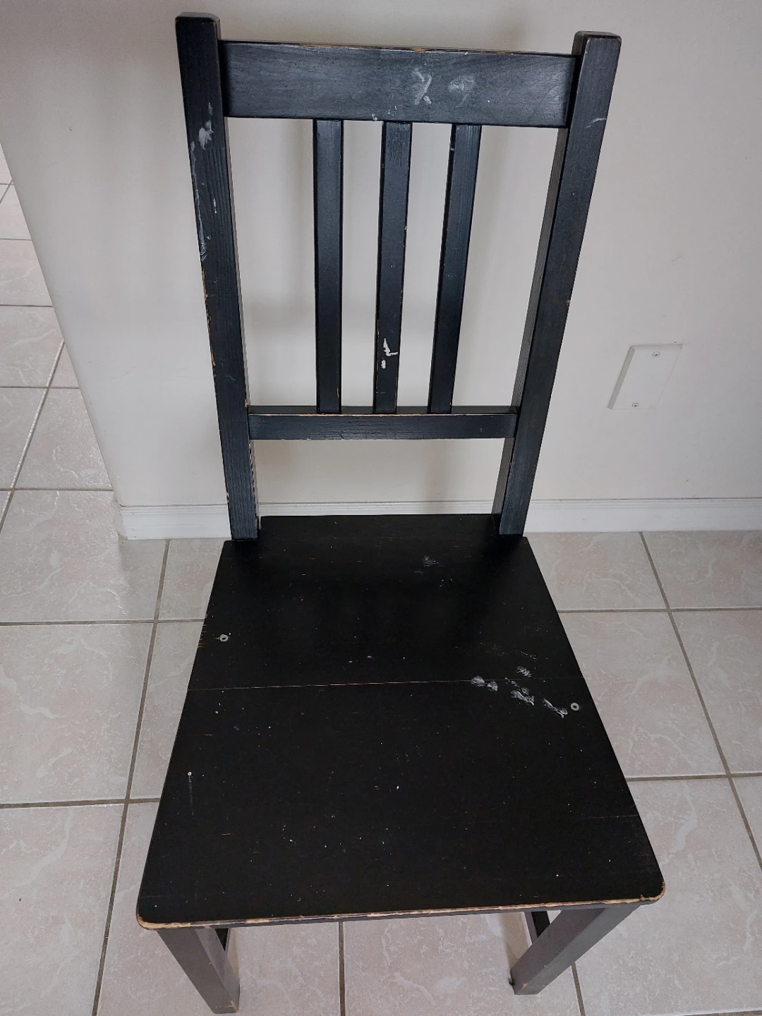🥕 Black Wooden Chair - photo 2