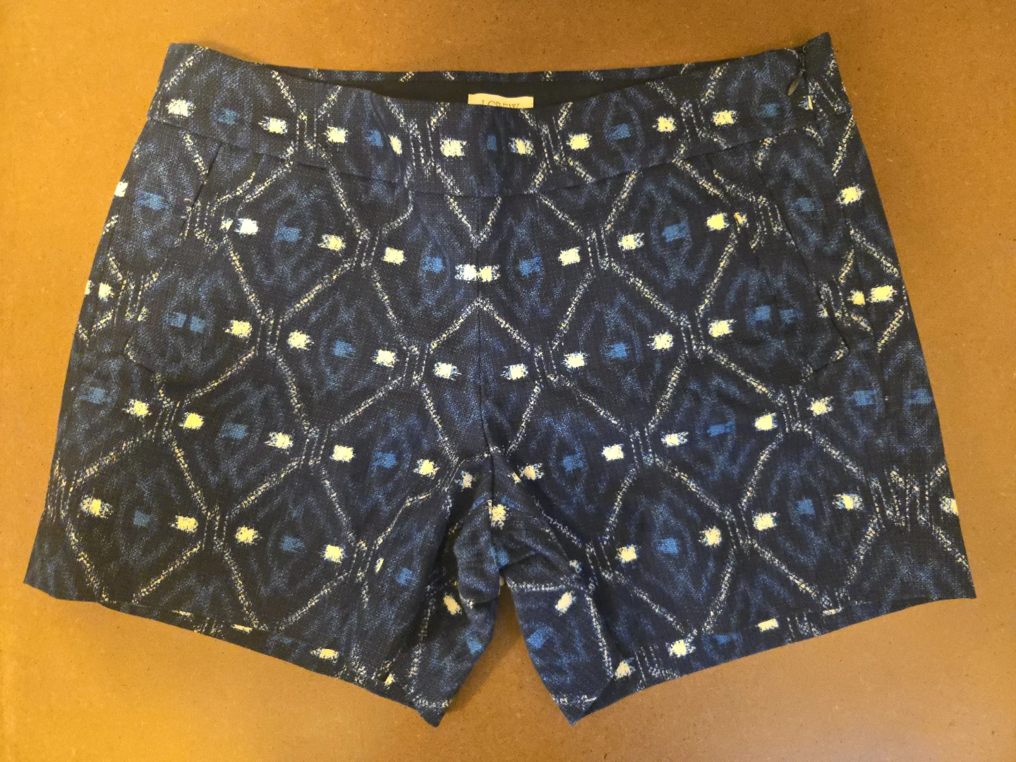 J. Crew Blue White Patterned Shorts Size 4
