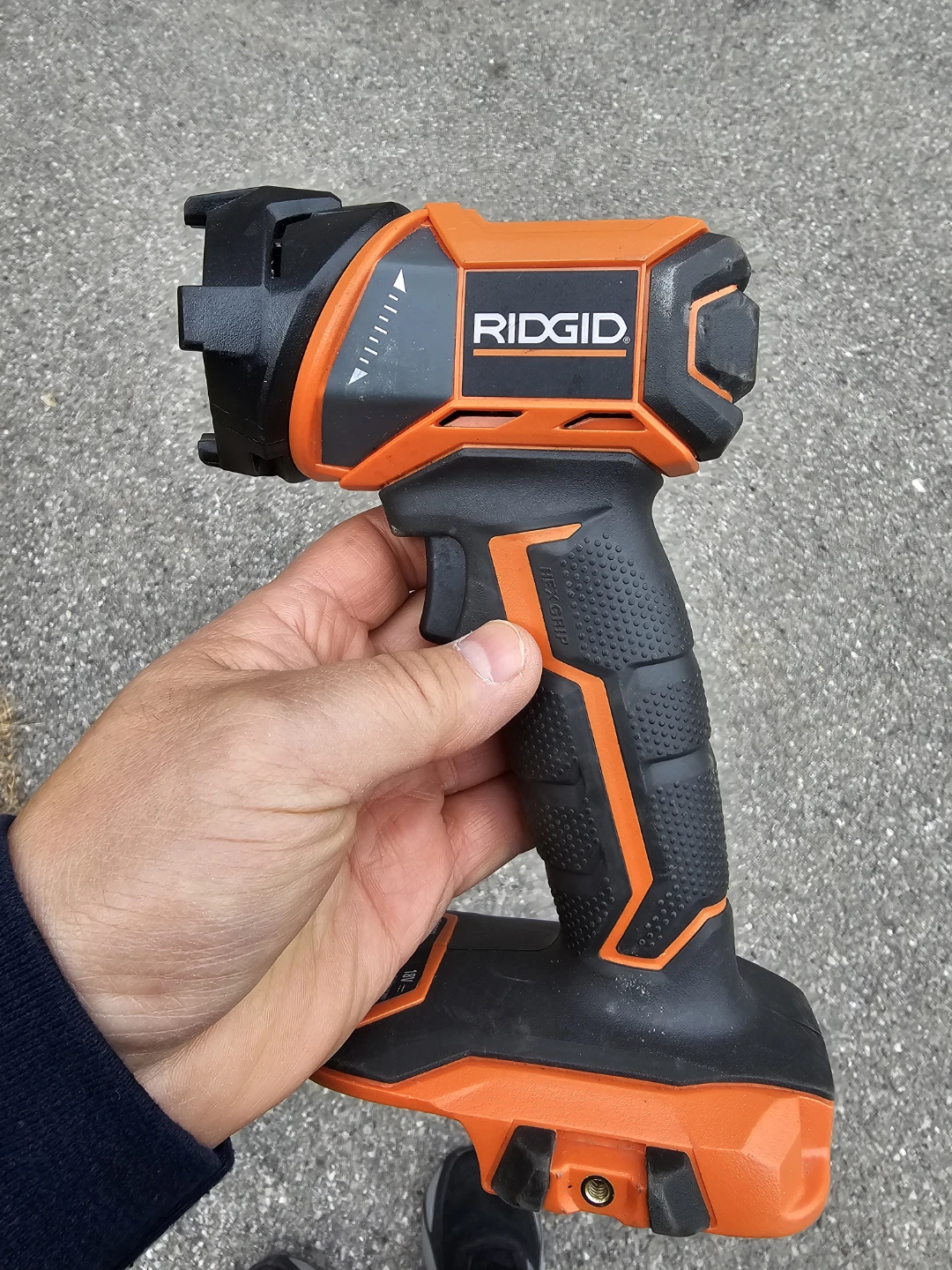 RIDGID 18V Cordless Drill and Impact Driver Combo Kit - photo 3