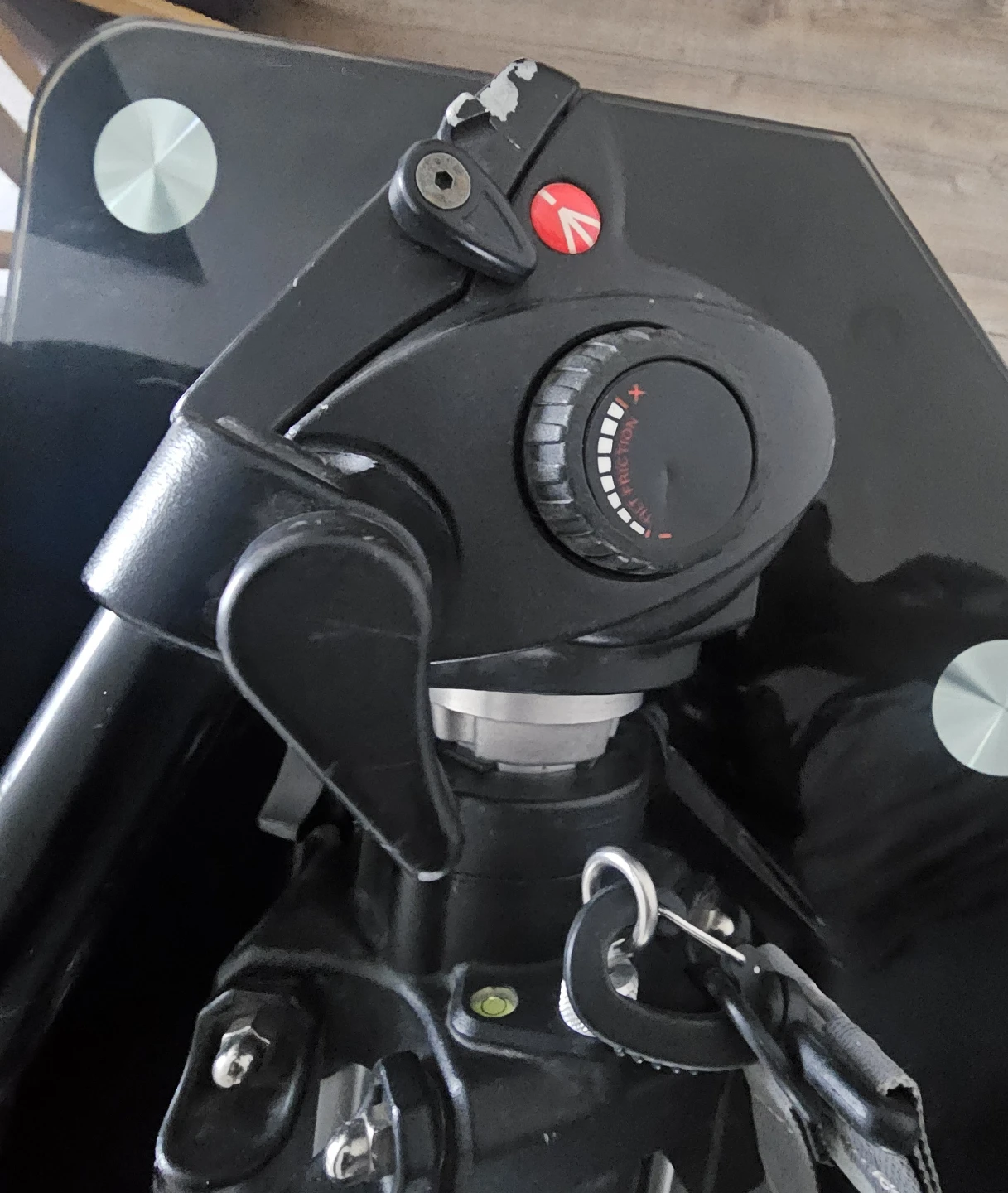 Manfrotto 501HDV Video Tripod - photo 5