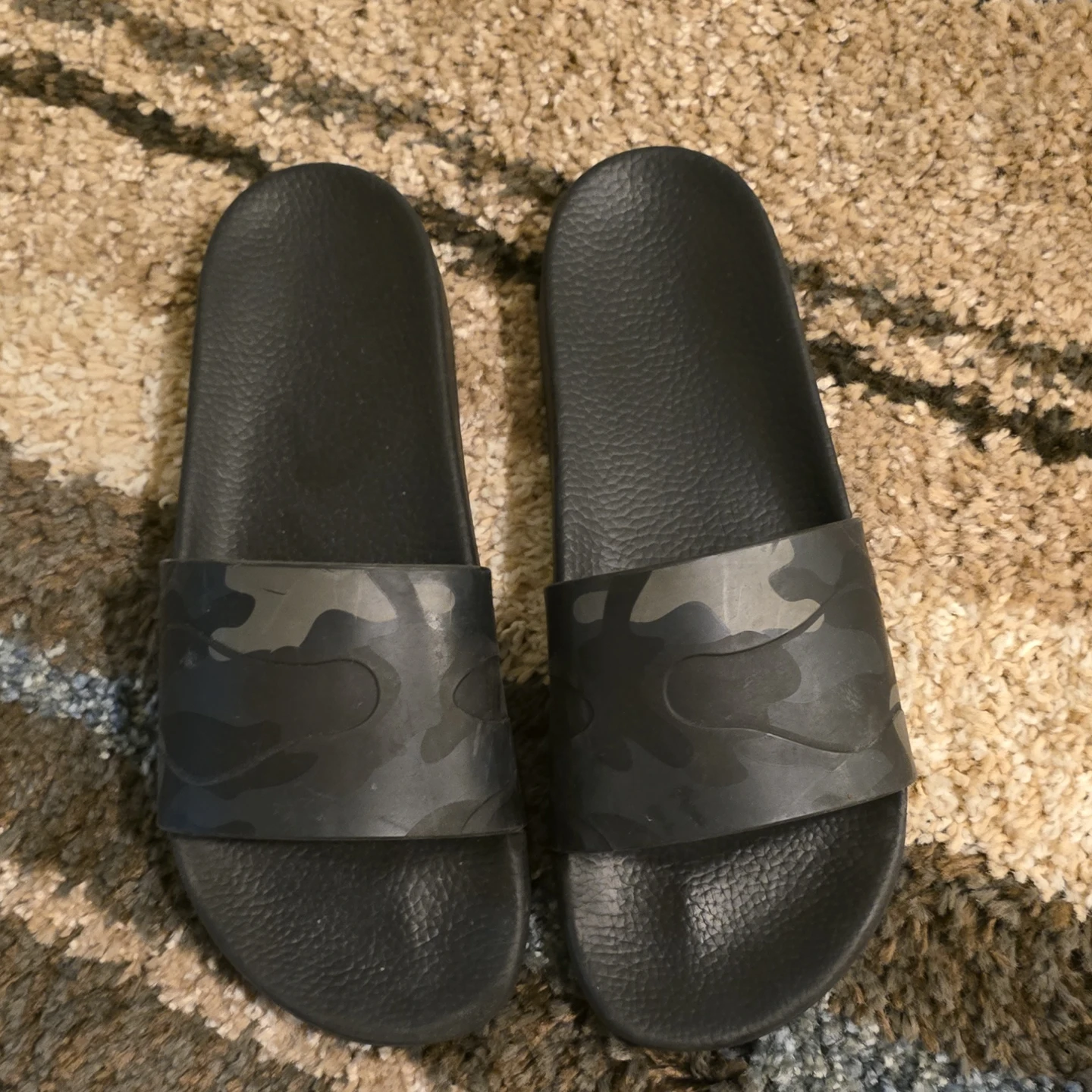 Valentino Garavani Camo Slides - Black - photo 2