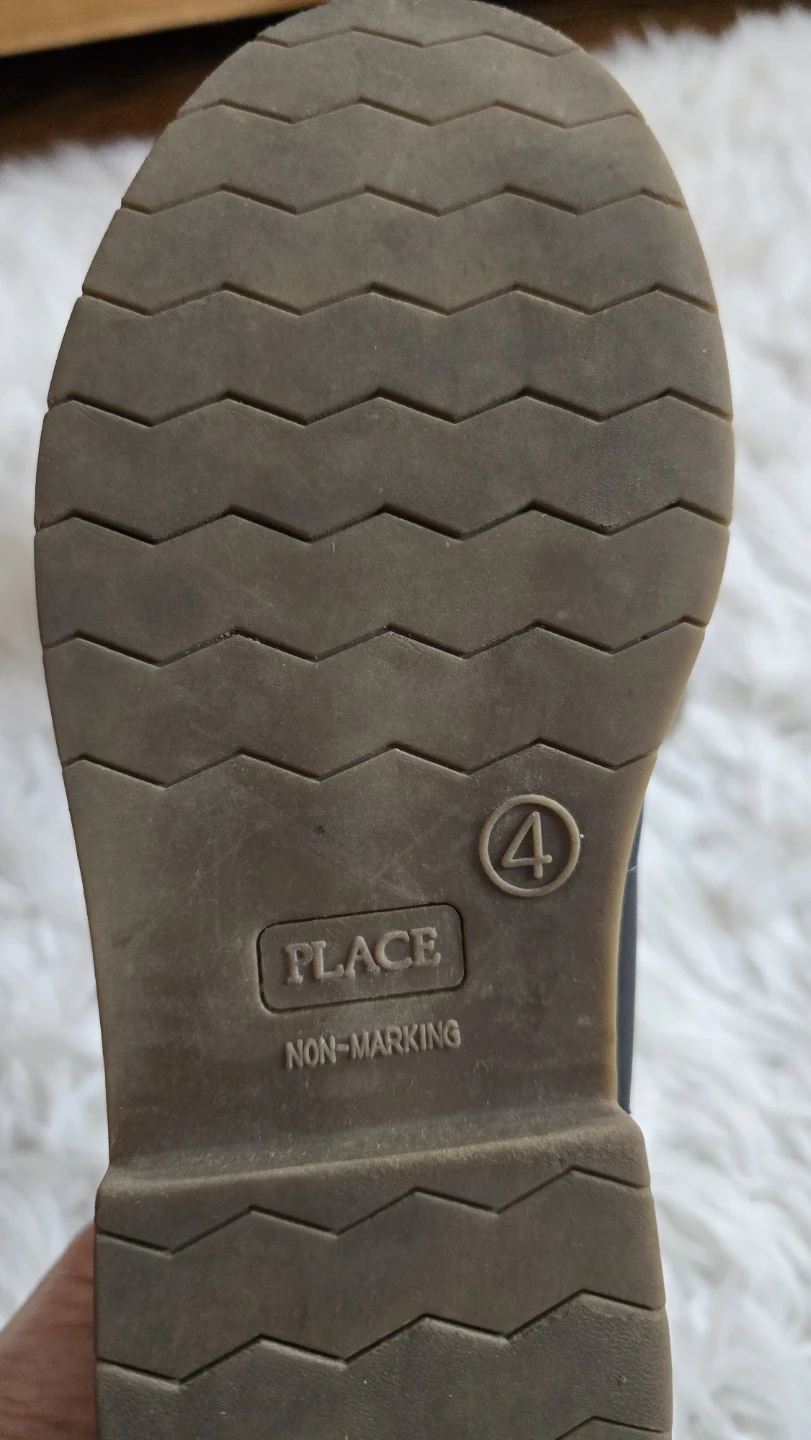 The Children's Place Black shoes Size 4 - photo 3
