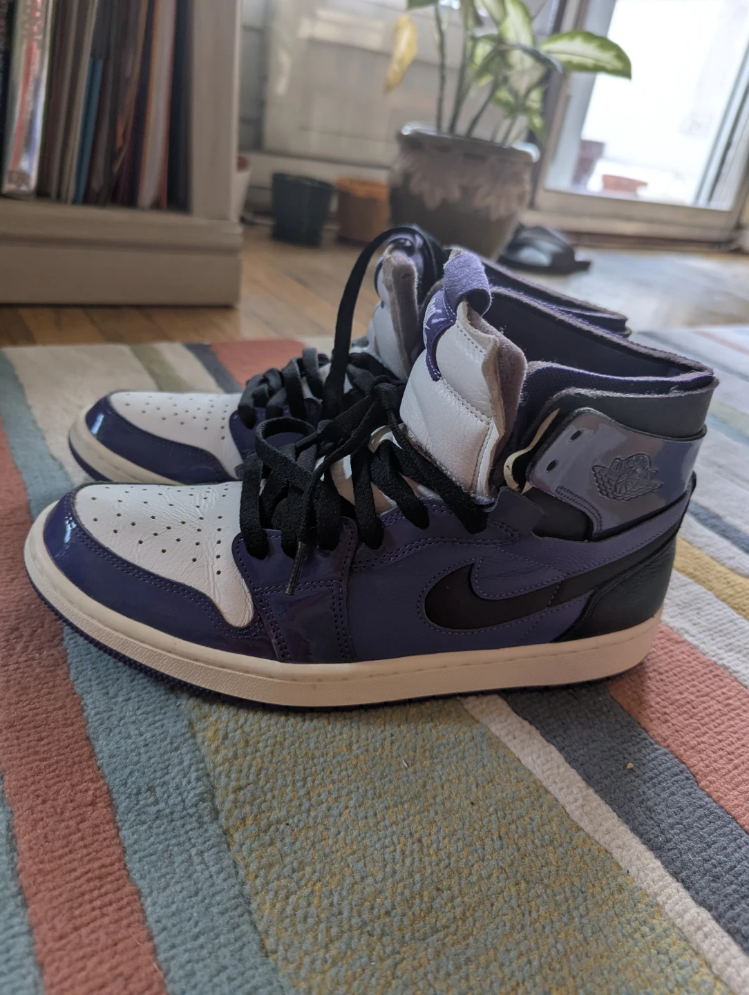 Nike Air Jordan 1 Zoom Air "Court Purple" High Top Sneakers