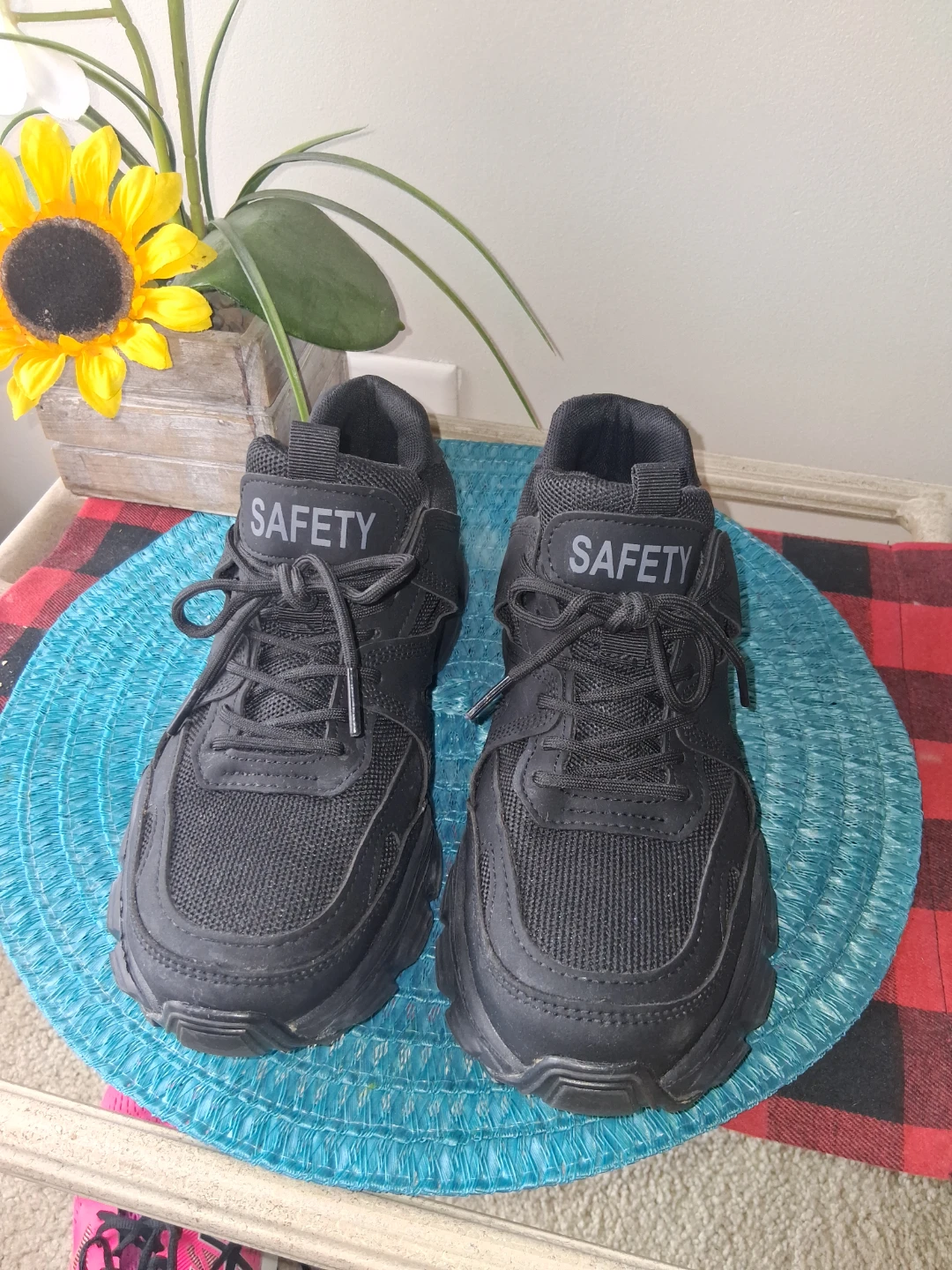 Black "SAFETY" Sneakers - Size 37 For Women - photo 2