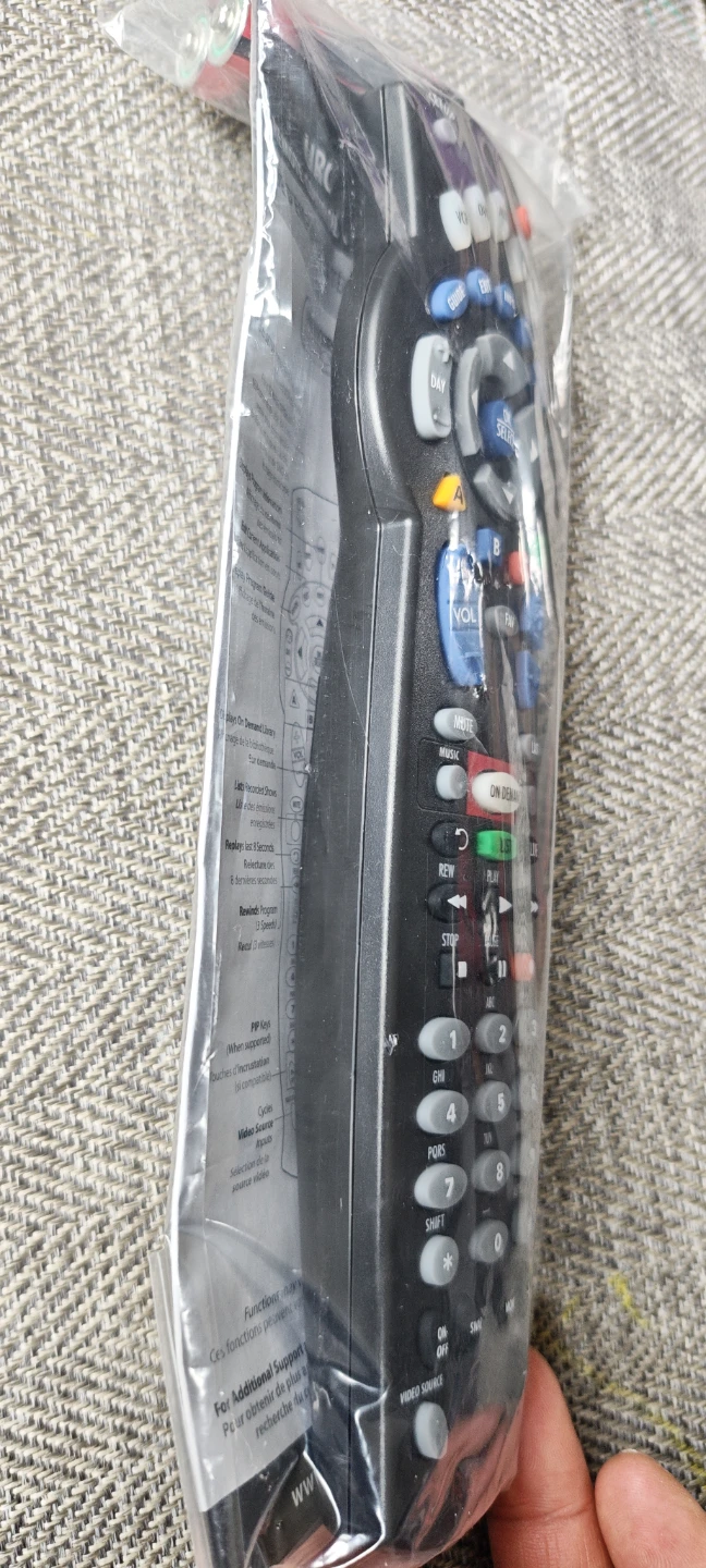 Rogers High Definition Digital Set Top Box Remote Control - photo 3