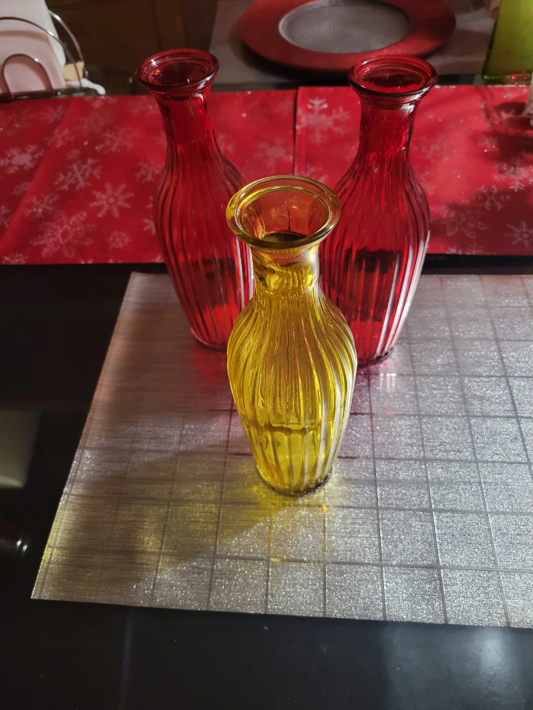 Set of 3 Glass Vases - Red and Yellow - photo 2
