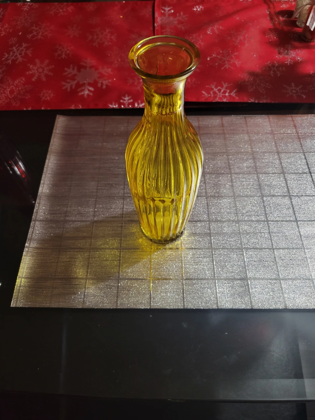Set of 3 Glass Vases - Red and Yellow - photo 3