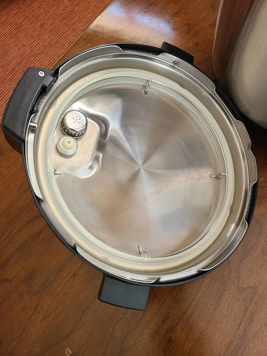 Instant Pot Duo 7-in-1 Electric Pressure Cooker - photo 3