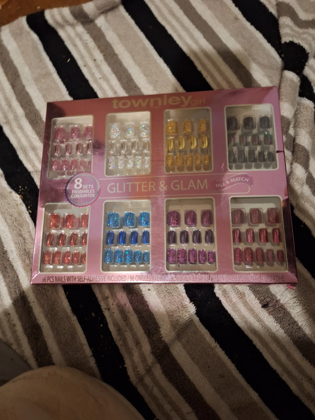 Townley Girl Glitter & Glam Press On Nails - 96 Pieces