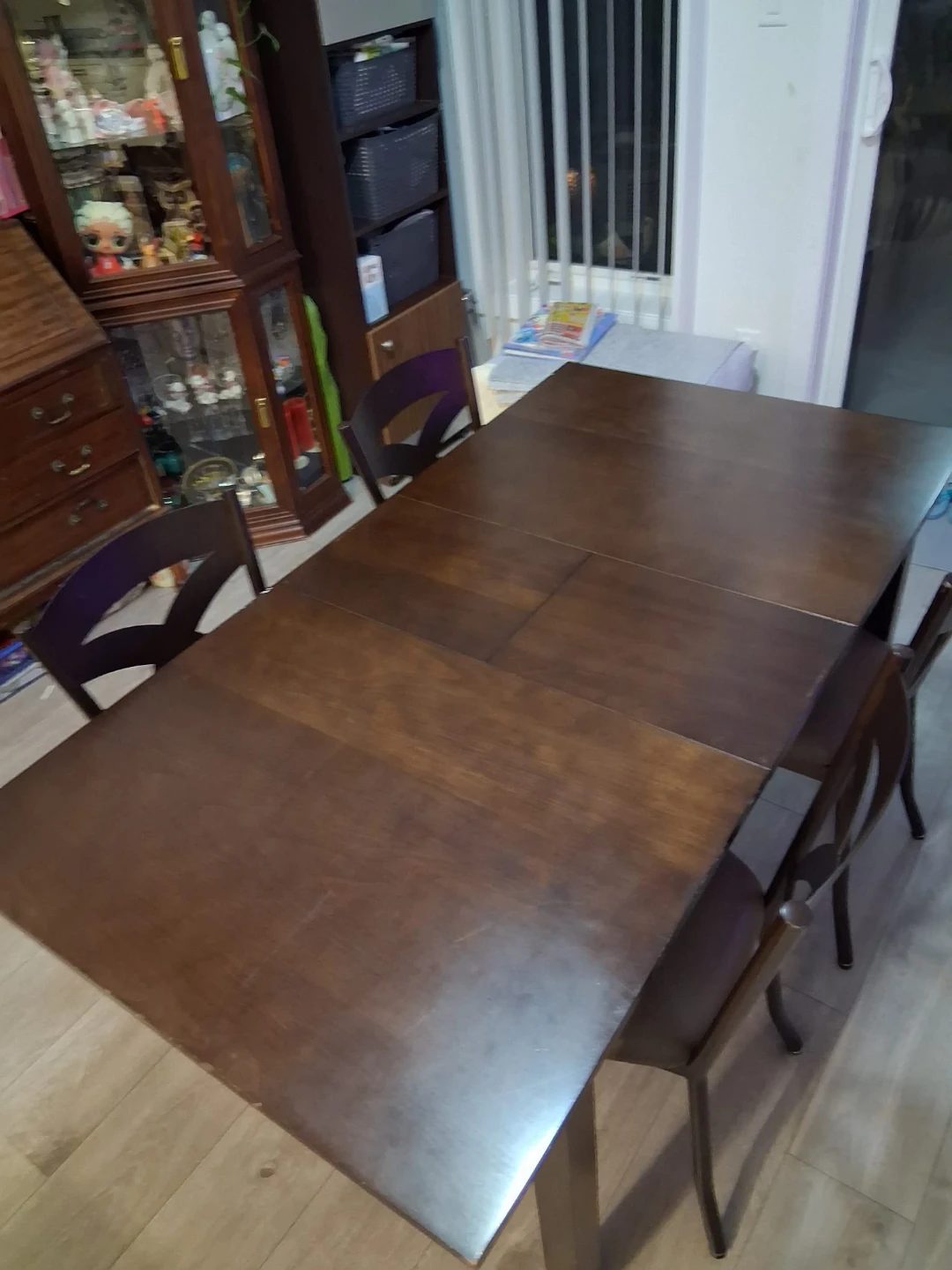 Extendable Wooden Dining Table + 4 Chairs - photo 3
