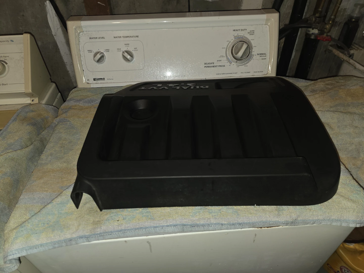 Dodge engine cover - photo 2