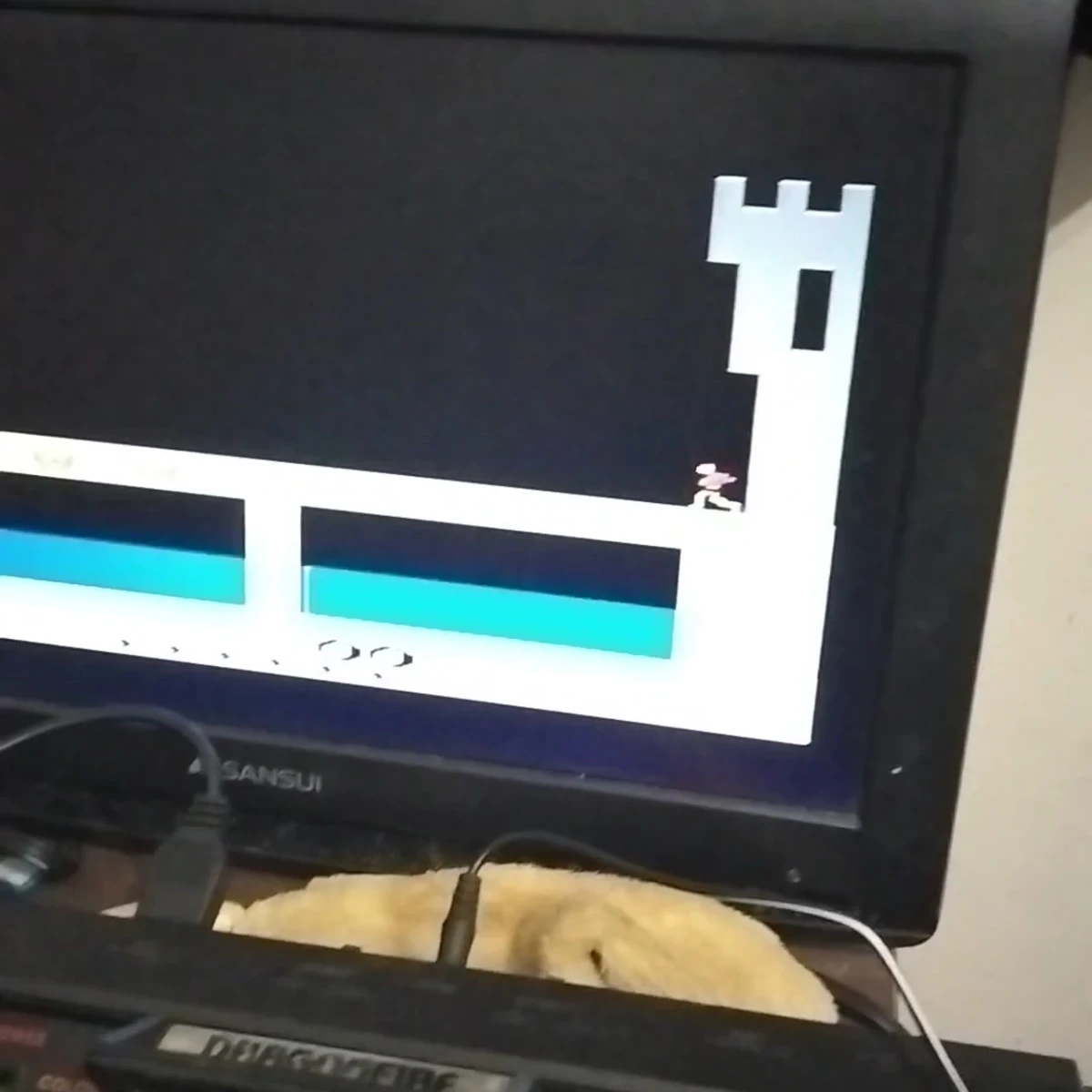(2) Atari Video Computer Systems (Darth Vader) with 37 Games - photo 4