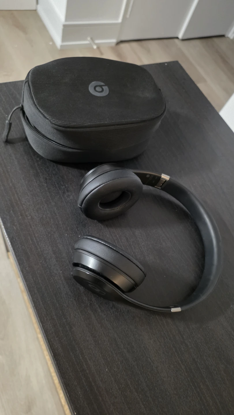 Beats Solo 3 Wireless Headphones