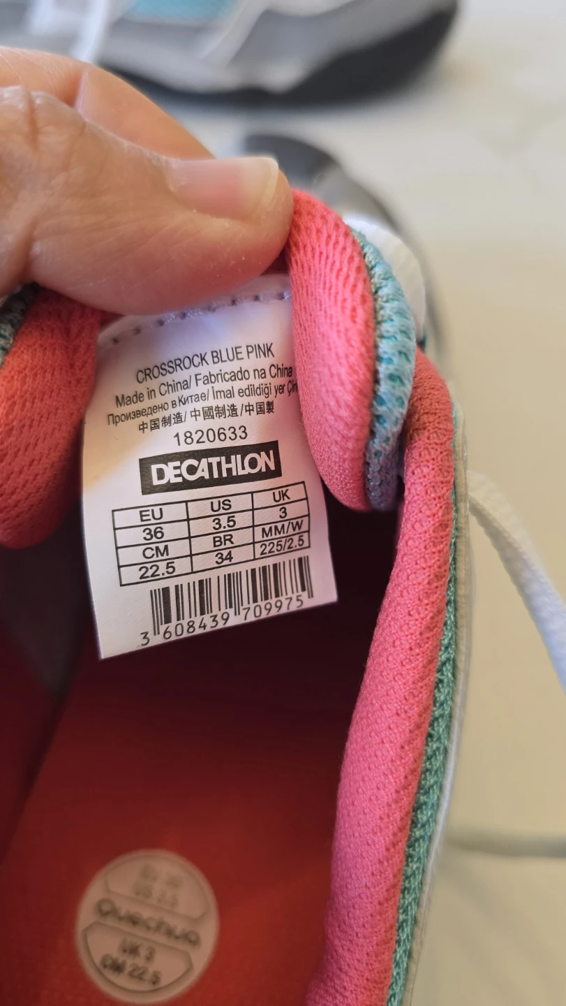 NEW Quechua Running Shoes EU 36,  US 3.5 - photo 5