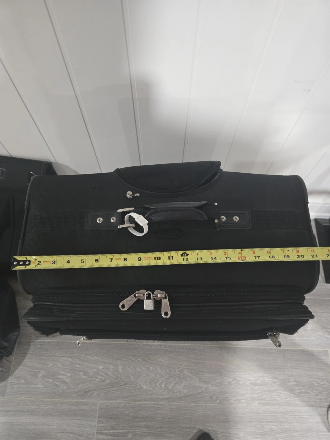 Luggage  - Black, garment bag and duffel bag - photo 3