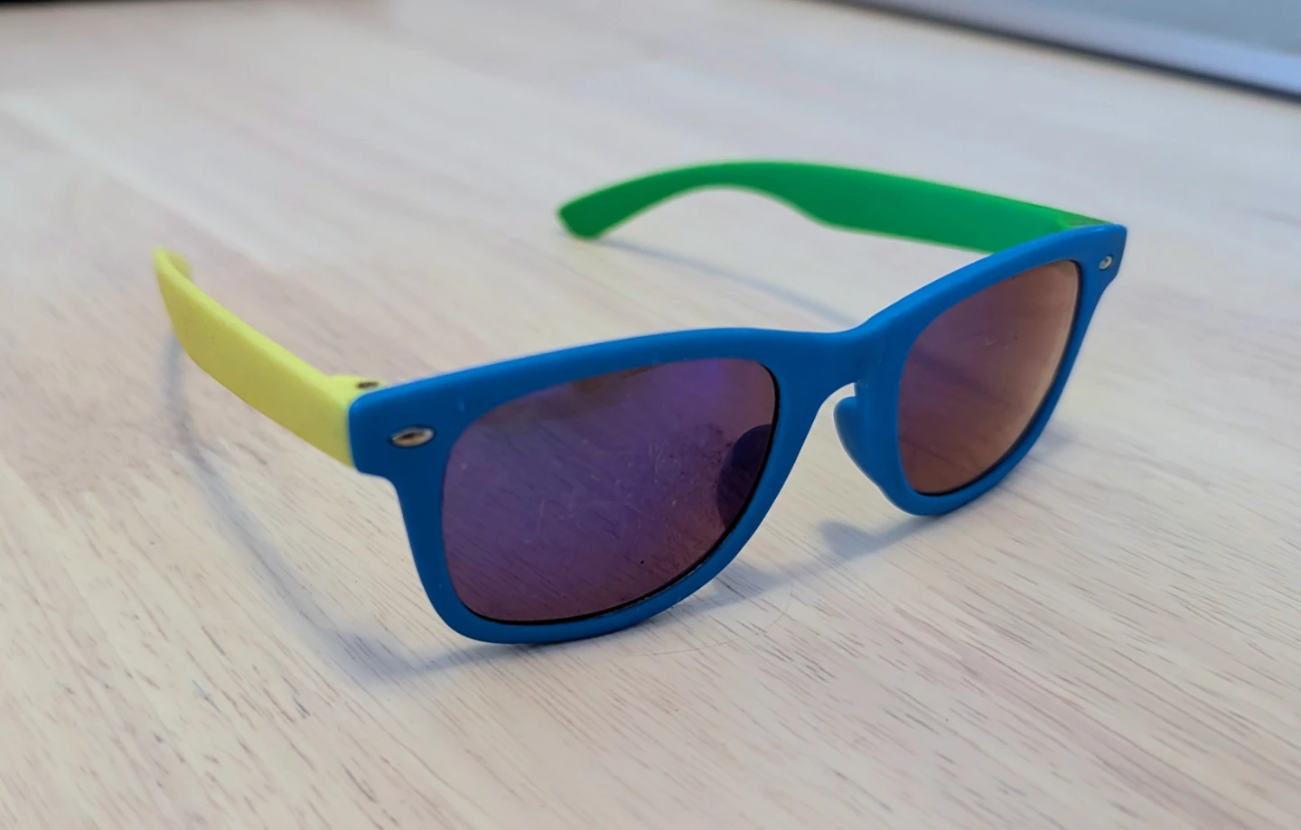 Kids Colourful Sunglasses - photo 2