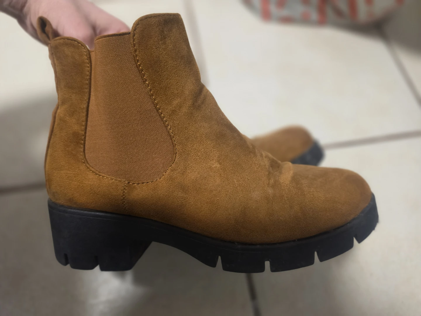 Women's Suede Chelsea Boots - Size EU 38