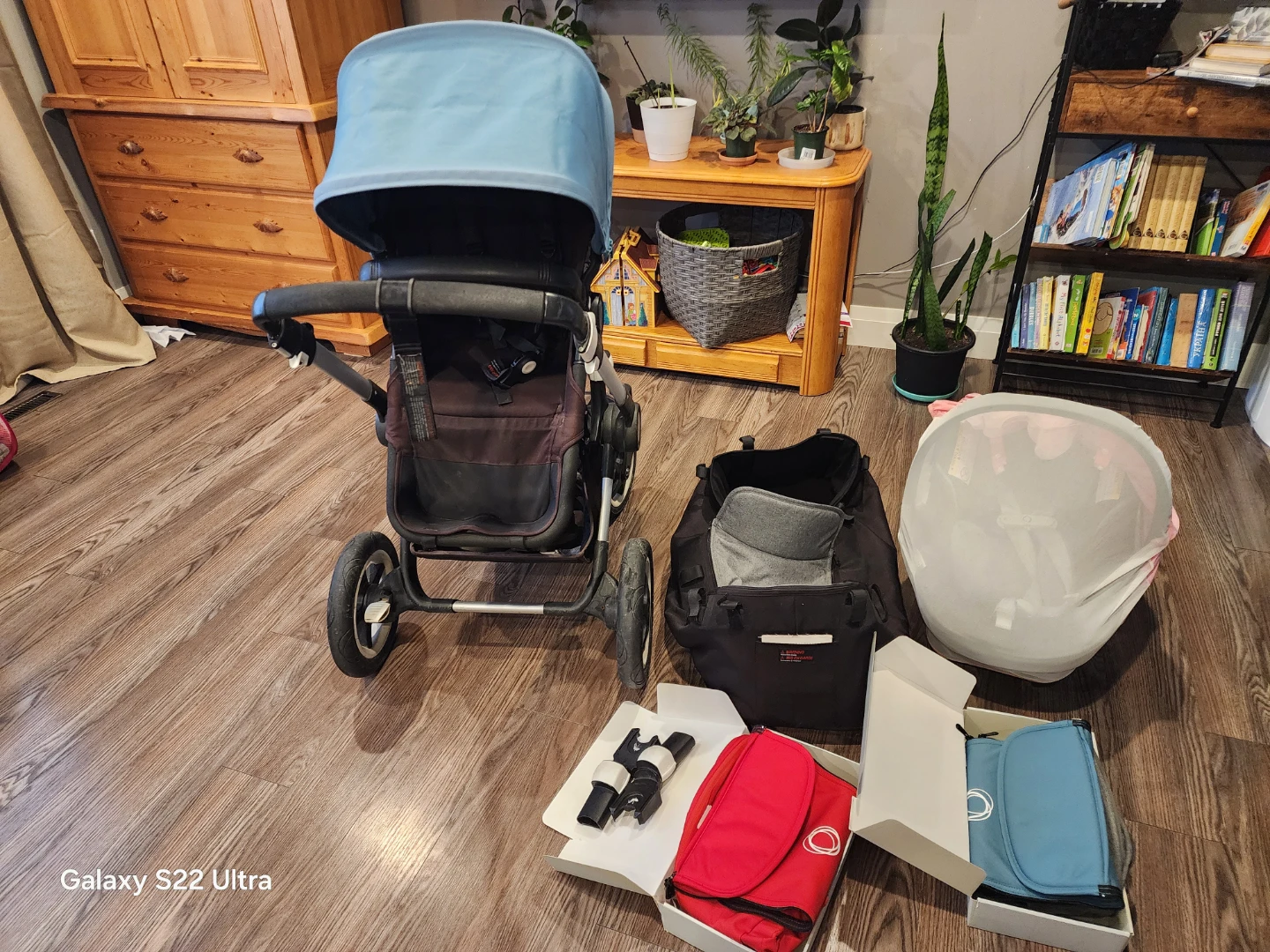 Bugaboo buffalo stroller w/accessories + carseat - photo 3