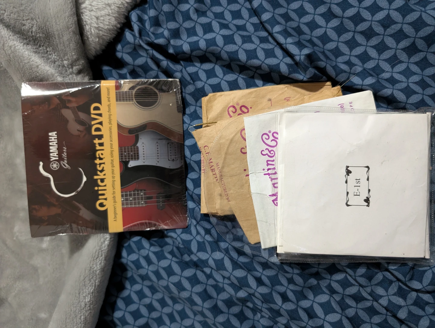 Yamaha Acoustic Guitar - photo 4