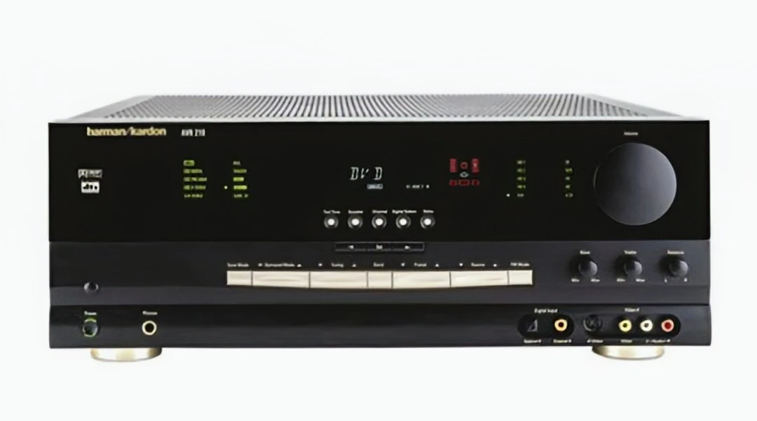 HARMON KARDON AVR210