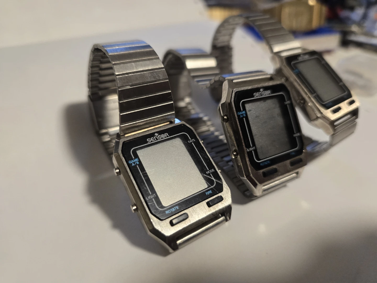 3 Sensor Game Watch DOESN'T WORK, for parts or repair - photo 2