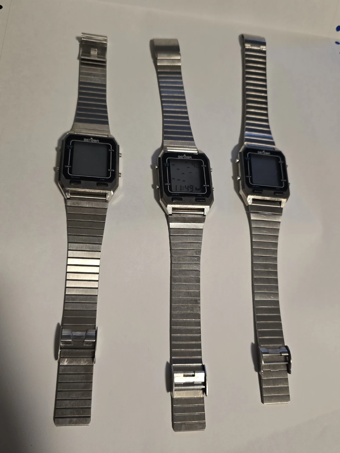 3 Sensor Game Watch DOESN'T WORK, for parts or repair - photo 5