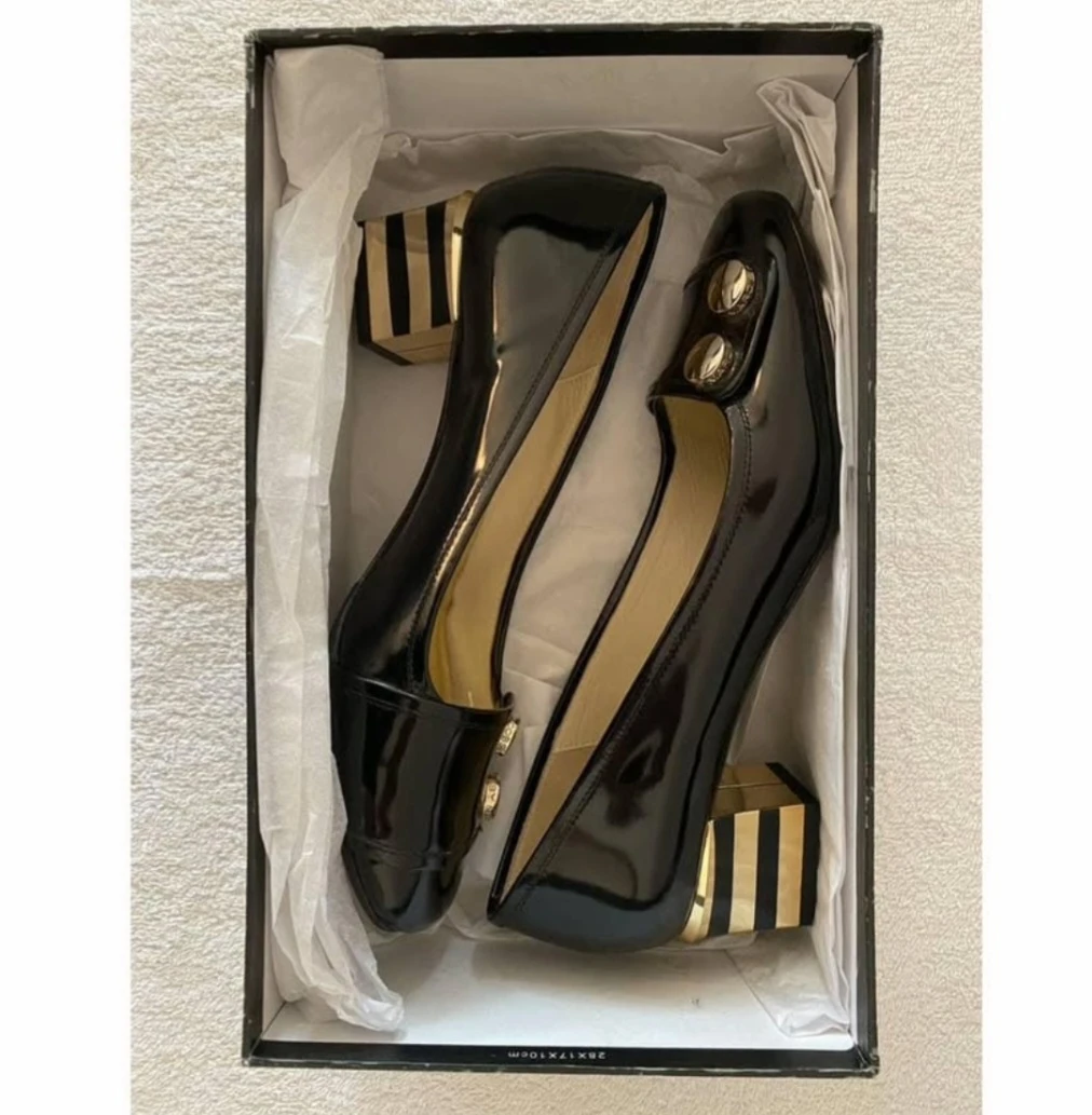 Marc Jacobs Black Patent Leather Block Heels Pumps Size 9 - photo 2