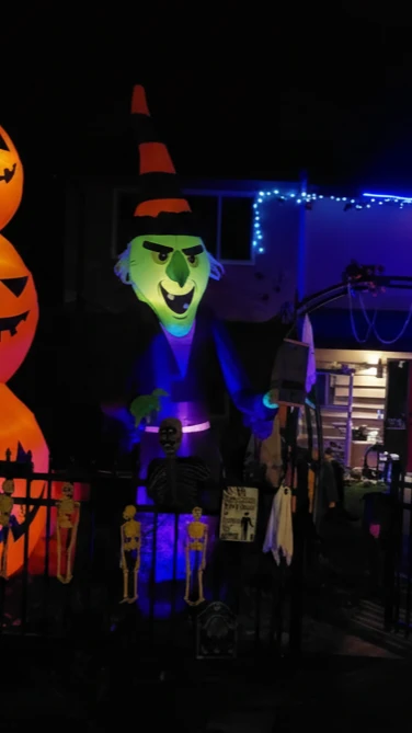 Inflatable Halloween Witch Decoration