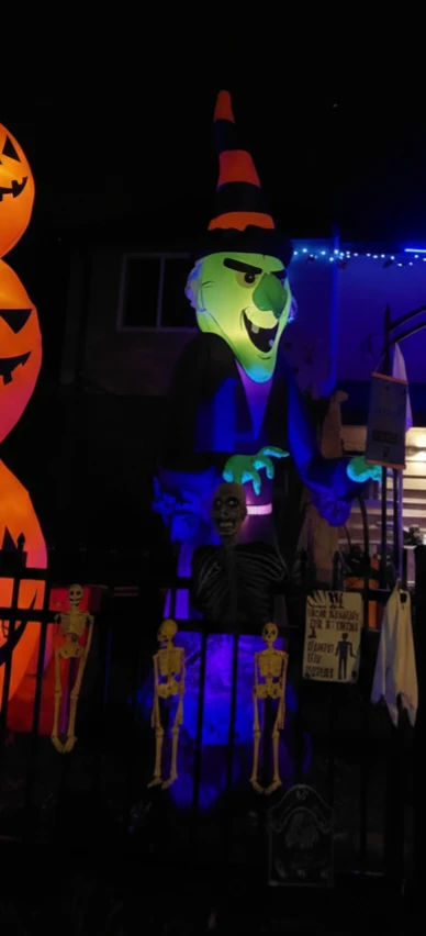 Inflatable Halloween Witch Decoration - photo 2