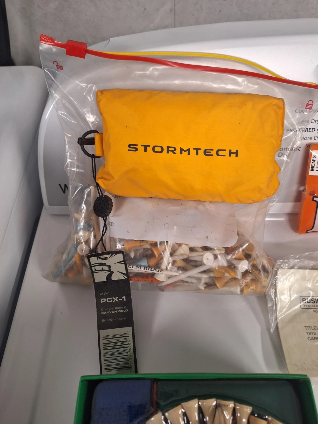 Assorted Golf Accessories Bundle - photo 4