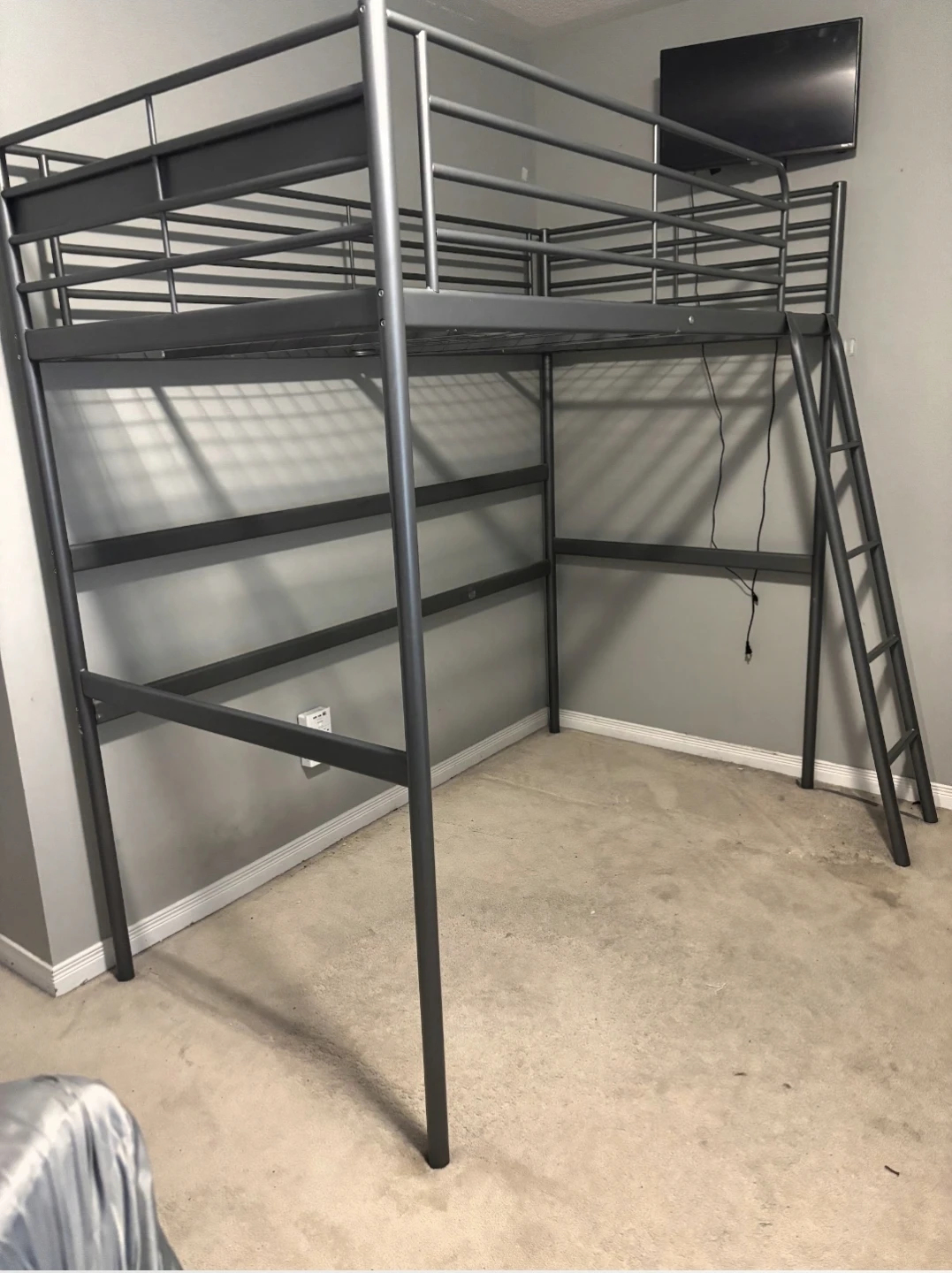 IKEA loft bedwith Desk - photo 2