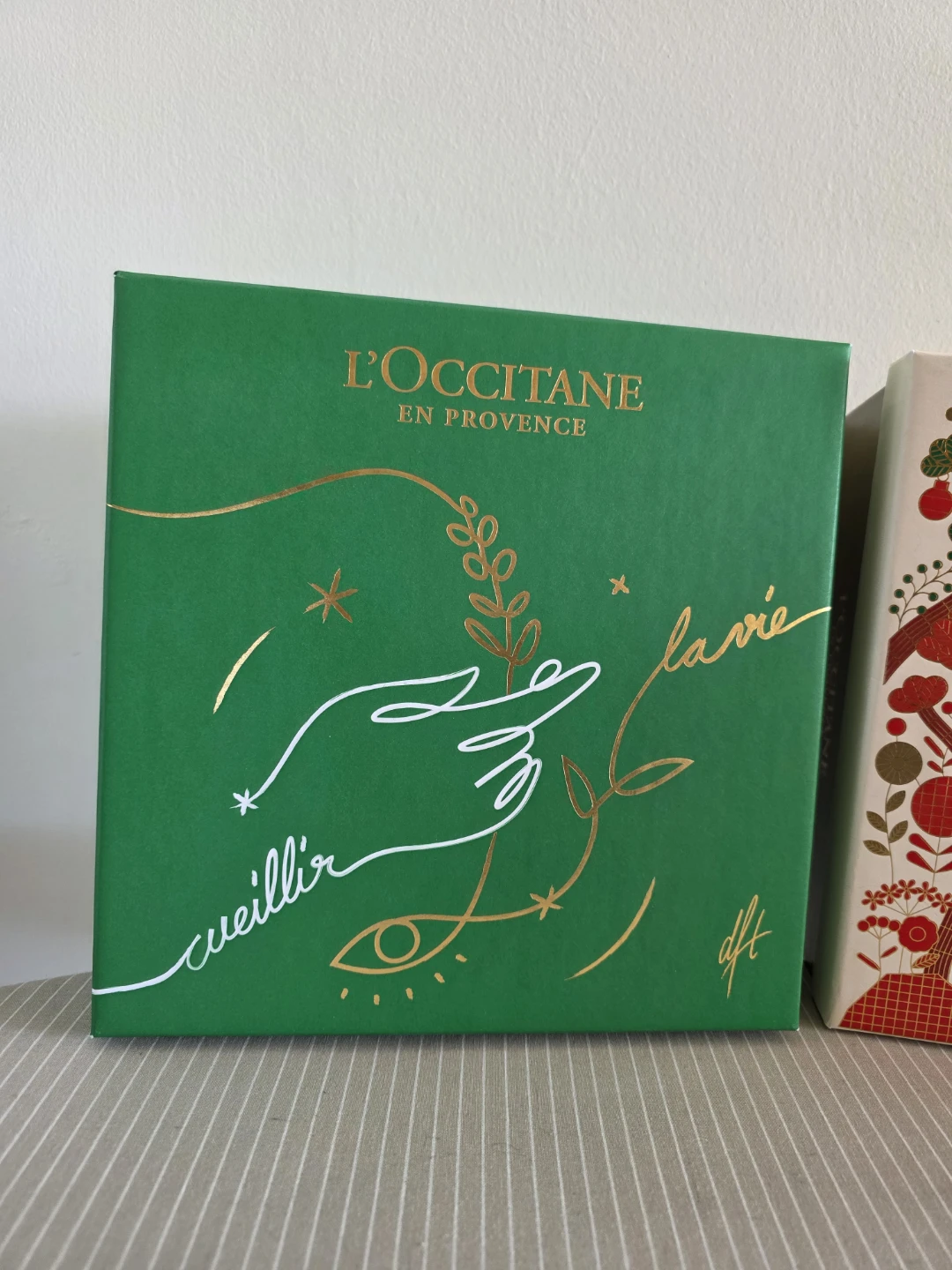 L'Occitane En Provence Gift Box Set - photo 2