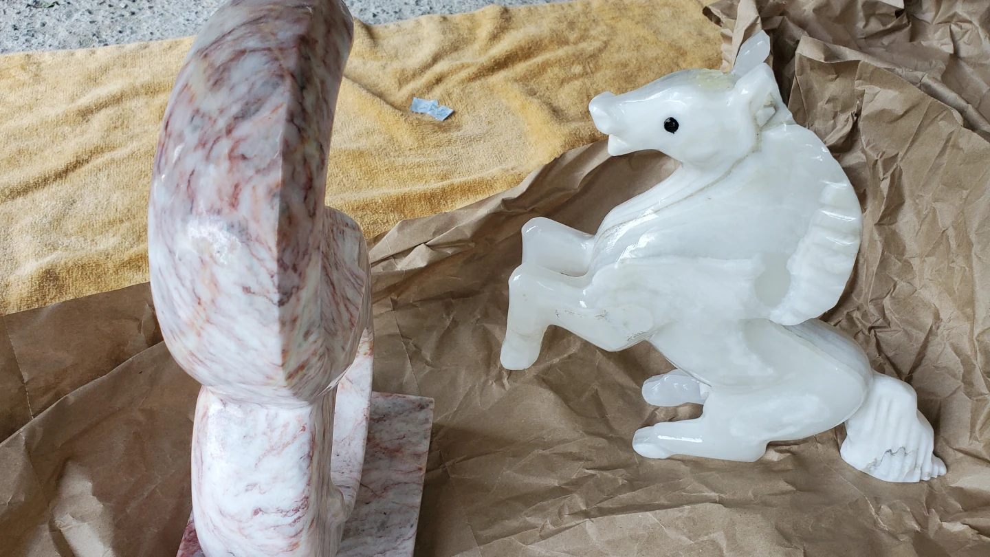 White Horse and Marble Sculpture Set - photo 2