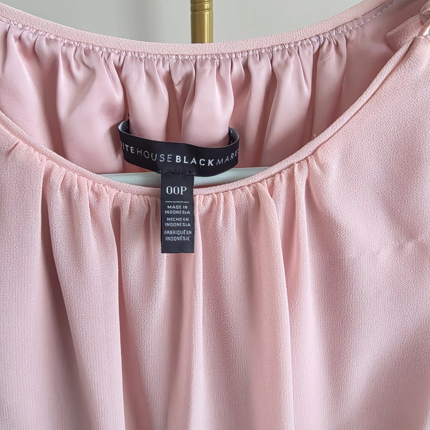 White House Black Market Pink Pleated Sleeveless Blouse Size 00P - photo 2