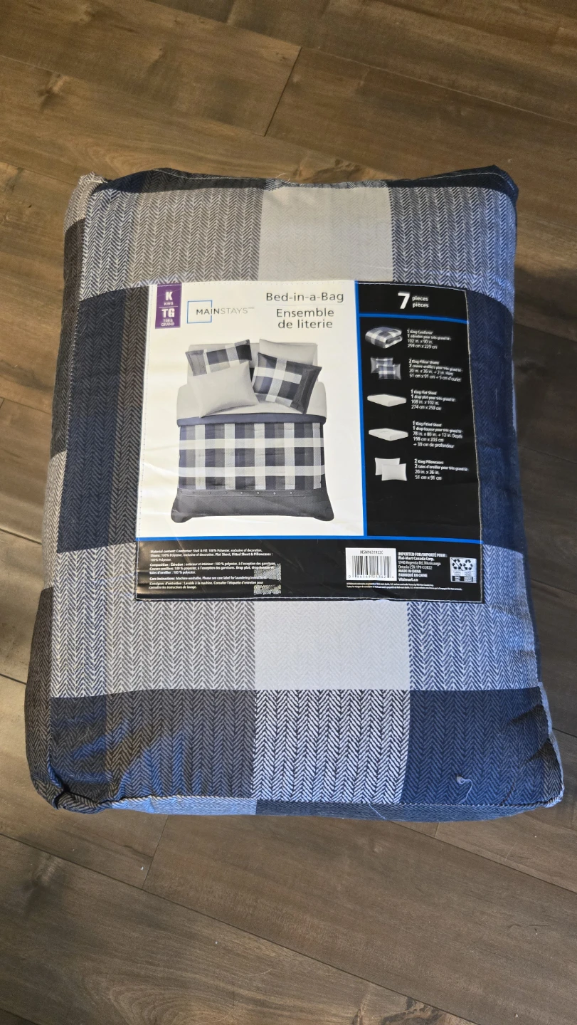 MAINstays King Bed-in-a-Bag 7-Piece Comforter Set