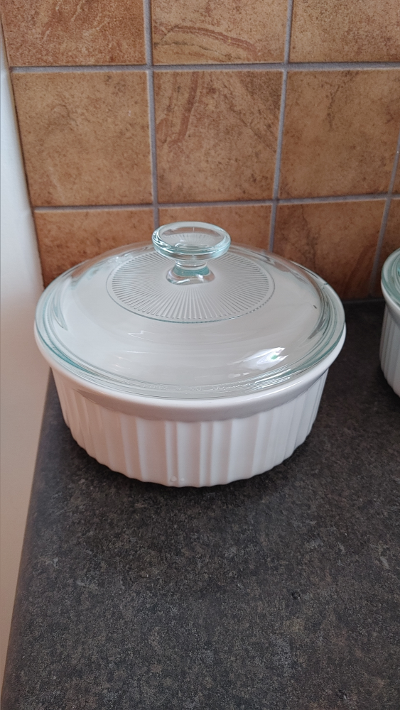 Dish with Glass Lid