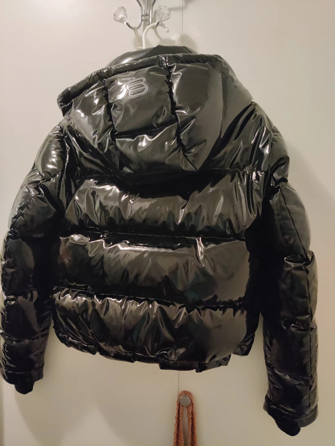 TNA Super Puff Cropped Puffer Jacket Shiny Black Size 3XS - photo 2