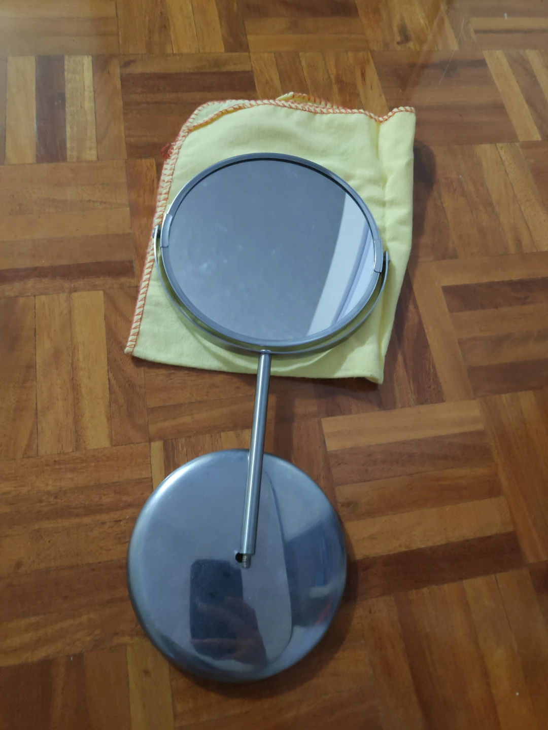 Tabletop Vanity Mirror - photo 2