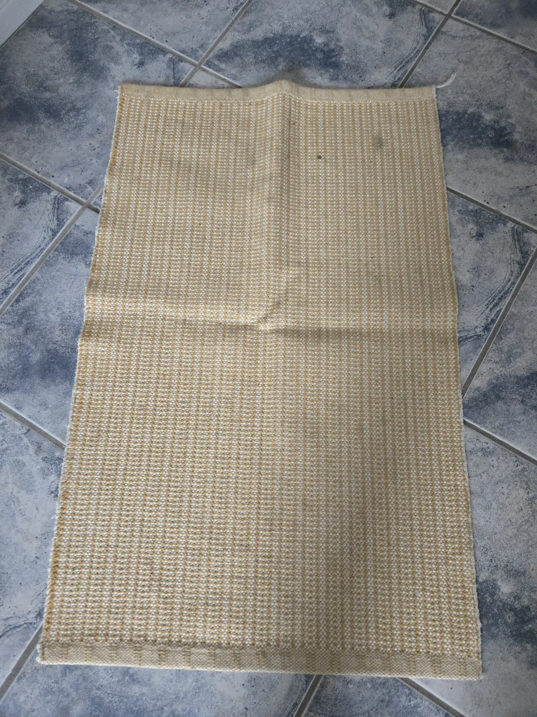 Yellow Woven Accent Rugs - photo 2