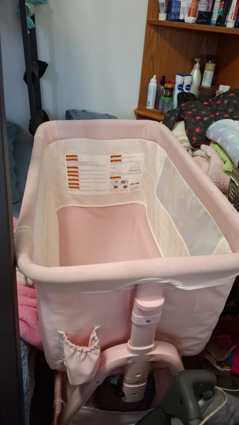 Pink Baby Bassinet with Canopy - photo 2