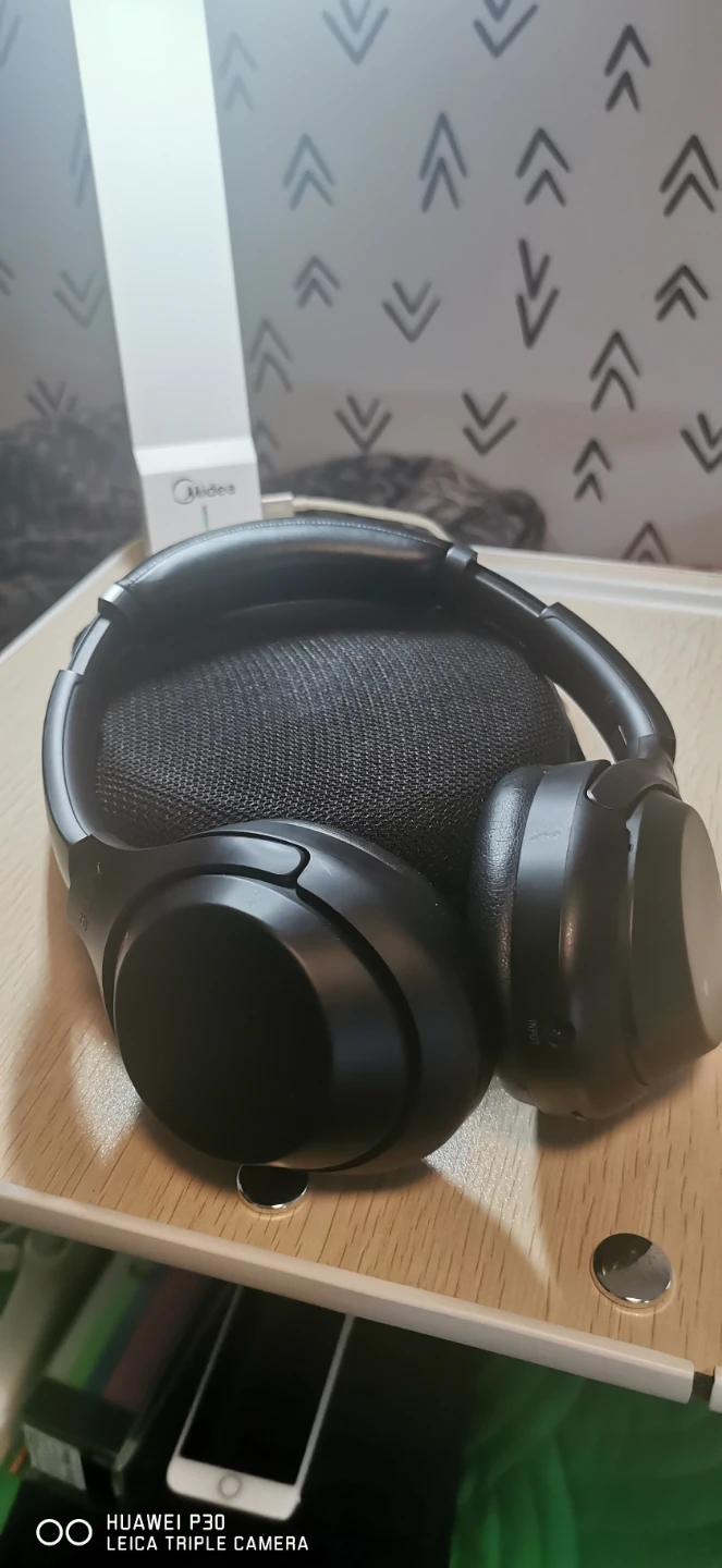 Sony WH-1000XM3 Wireless Headphones