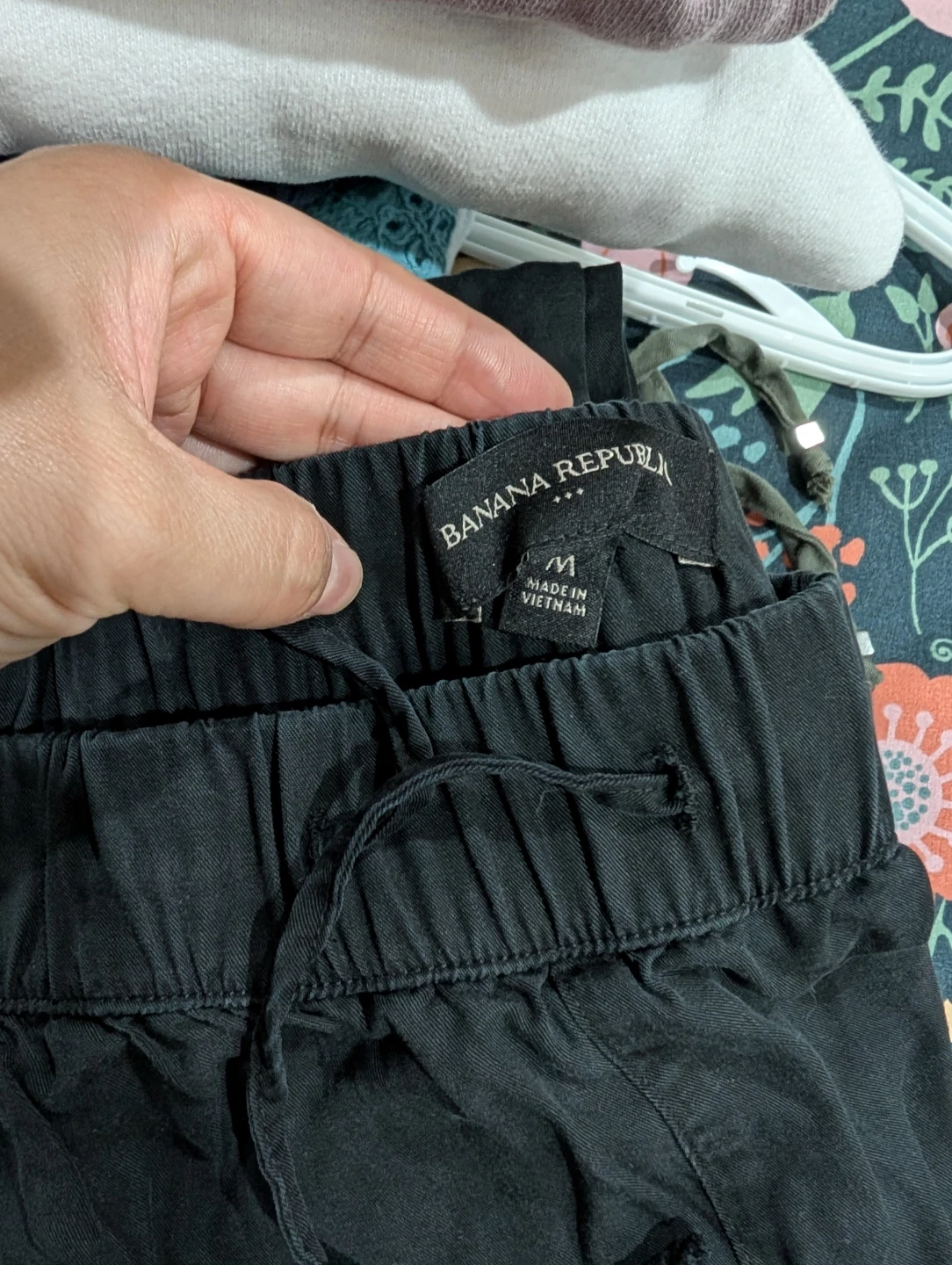 Banana Republic Cargo Jogger Pants Size Medium - photo 4