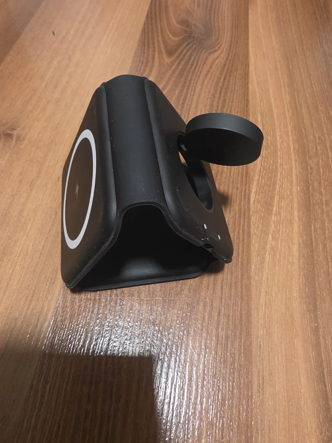 Black 3-in-1 Wireless Charging Stand - photo 2