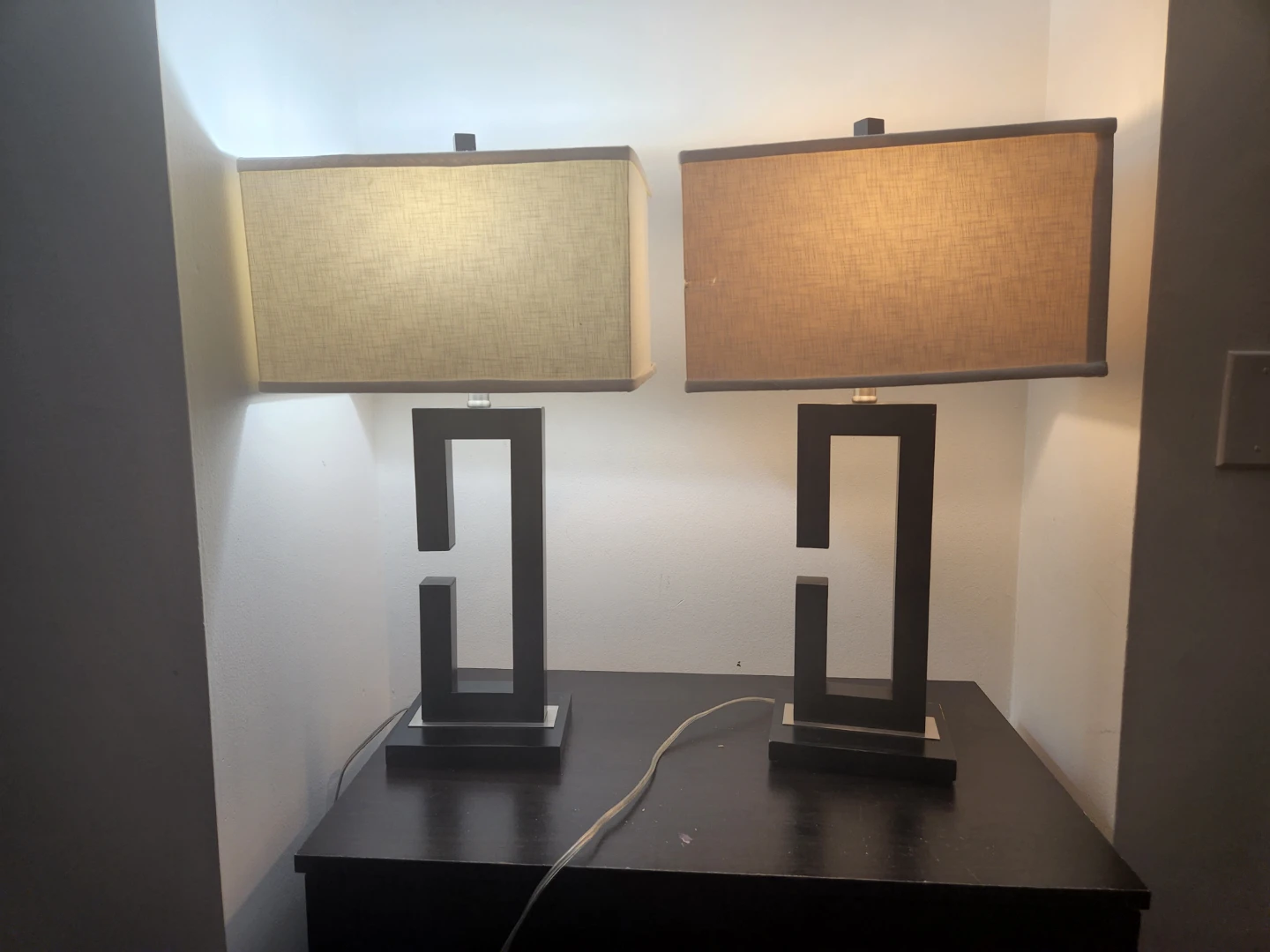 Set of 2 Modern Black Geometric Table Lamps - photo 2