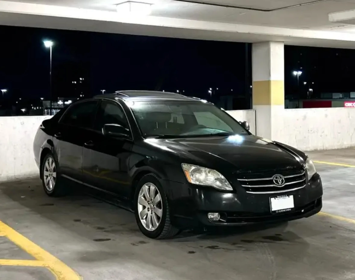 Toyota Avalon 2006 XLS Sedan - photo 2