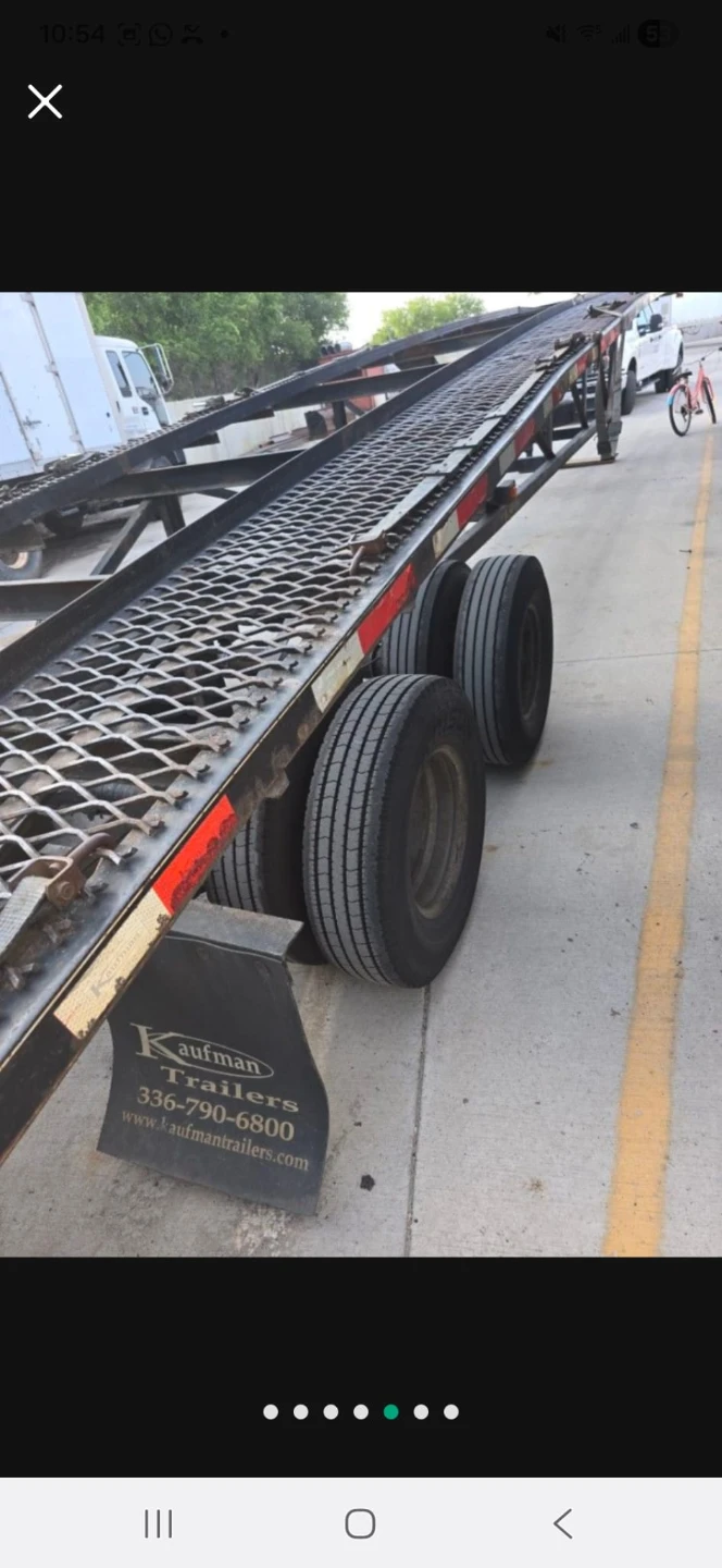 Kaufman Car Hauler Trailer - photo 5
