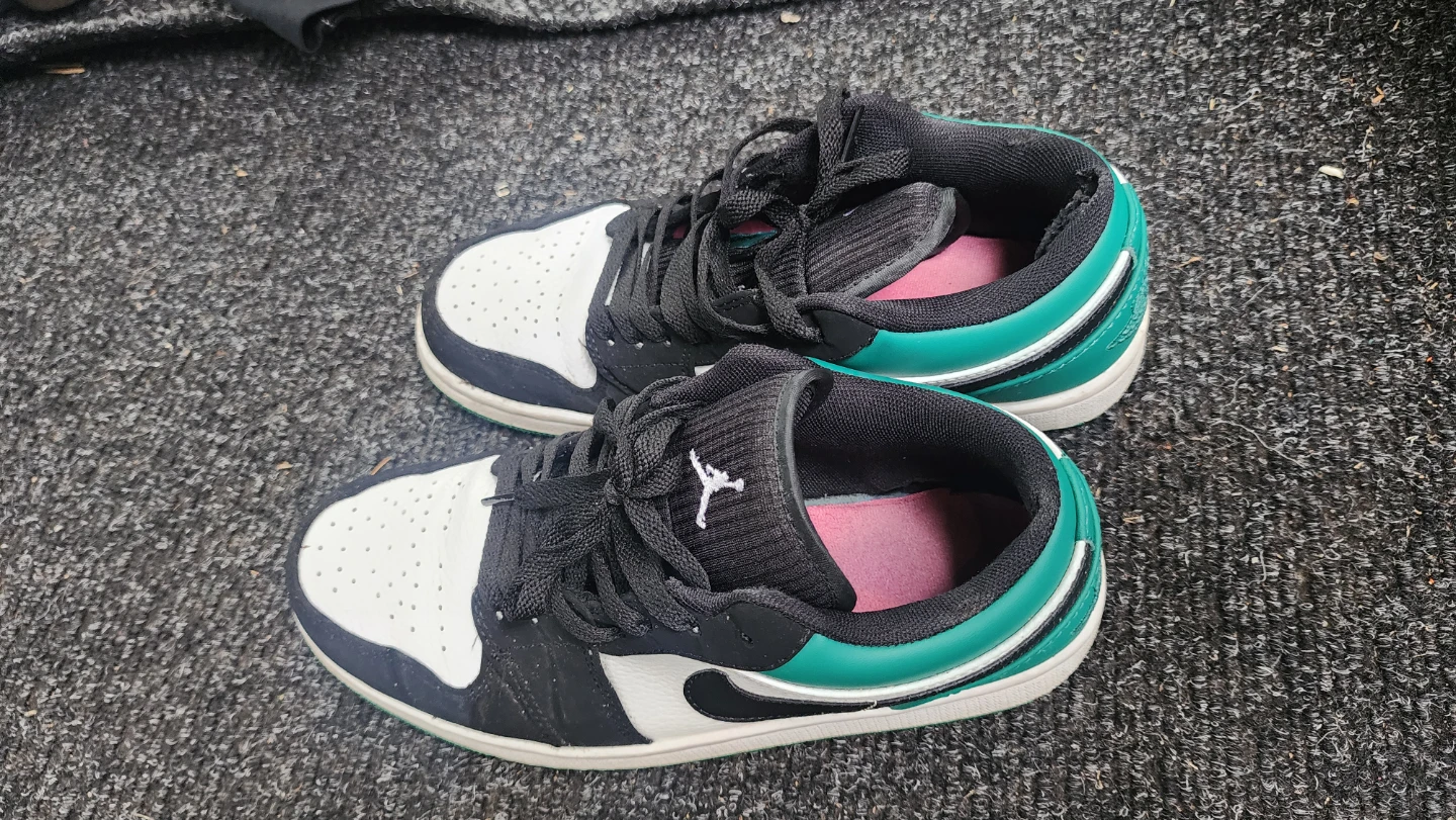 Nike Air Jordan 1 Mid SE DC774-100 Kid's Shoes - photo 3
