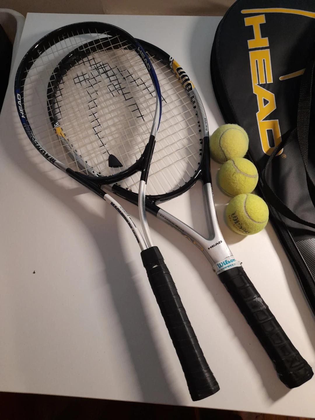Set of 2 Head Tennis Rackets, Tennis balls and Case - photo 2