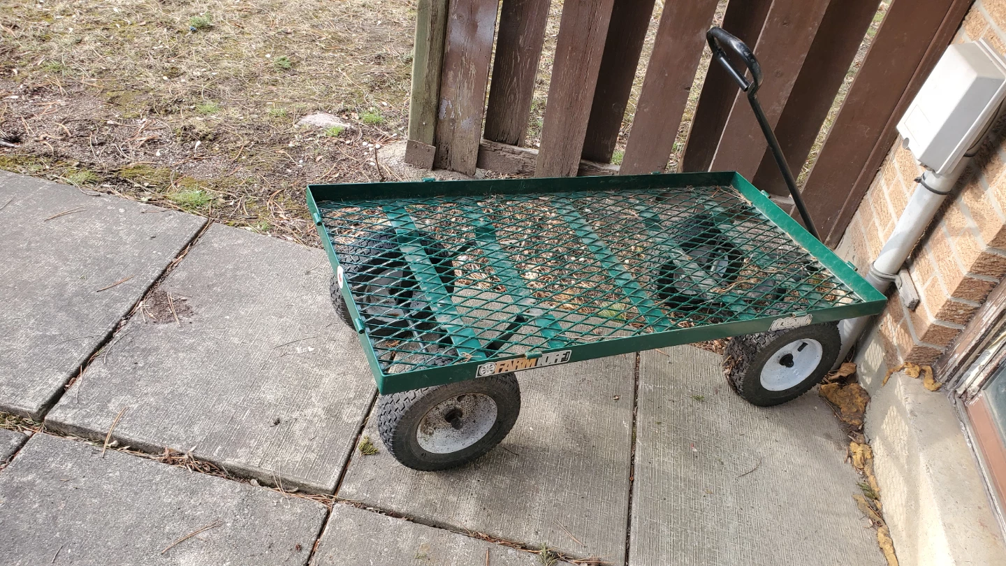 Green Garden Cart with Mesh Bed